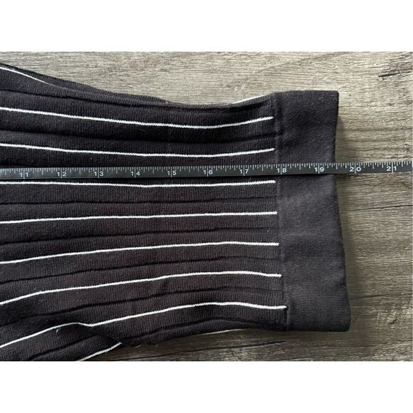 LOFT women’s black and white pin stripe sweater circle skirt - Picture 5 of 6